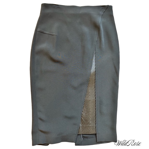 Roland Mouret Dresses & Skirts - Roland Mouret Black Fitted DartedTextured Insert Pencil Skirt Gold Hardware SZ 6